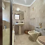 A Rua Con Bagno Privato Vicino Al Duomo Habitación en casa particular Ragusa
