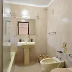 A Rua Con Bagno Privato Vicino Al Duomo