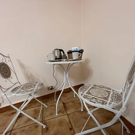 A Rua Con Bagno Privato Vicino Al Duomo *